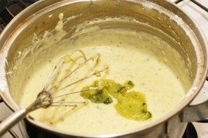 Суфле из кабачков с индейкой под соусом - фото шаг 1
