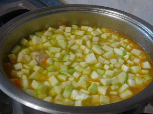 Куриный суп с кабачками - фото шаг 2