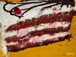 Шоколадно-вишневый торт со сливками - фото шаг 8