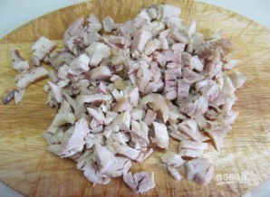Салат с курицей и крабовыми палочками - фото шаг 1
