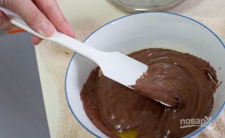 Простой шоколадный бисквит - фото шаг 9