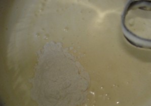 Ягодный пирог на творожном тесте - фото шаг 4