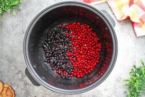 Наливка в мультиварке - фото шаг 2