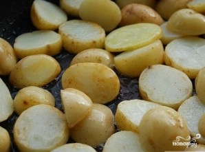 Картофель в сливках в духовке - фото шаг 2