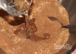 Шоколадный рулет из печенья - фото шаг 3