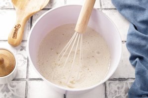 Блины дрожжевые на воде - фото шаг 8