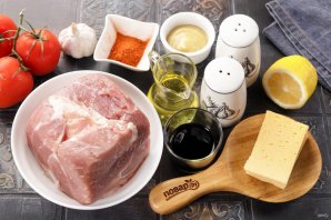 Свинина в духовке - фото шаг 1