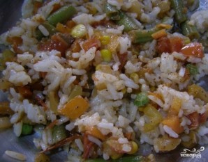 Кальмары, фаршированные рисом и овощами - фото шаг 7