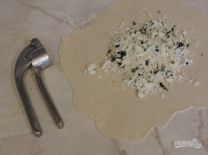 Лепешки с сыром на кефире на сковороде - фото шаг 9
