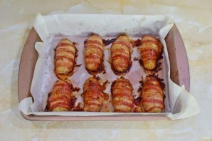 Рулетики с беконом