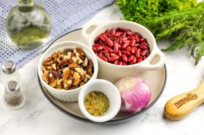 Фасоль с орехами - фото шаг 1