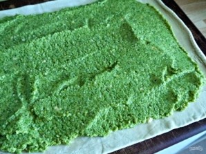 Слоеный пирог с брокколи и грибами - фото шаг 5