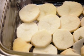 При какой температуре выпекать картофель с мясом При какой температуре выпекать картофель с мясом thumbnail