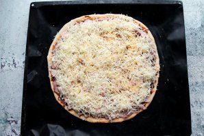Пицца "Солянка" - фото шаг 9