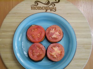 Жареные баклажаны с помидорами и чесноком - фото шаг 8