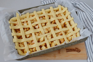 Дрожжевой пирог с яблоками и корицей - фото шаг 12