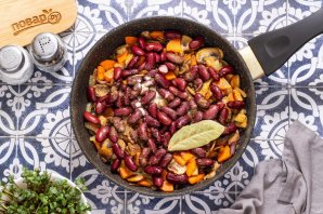 Фасоль с грибами