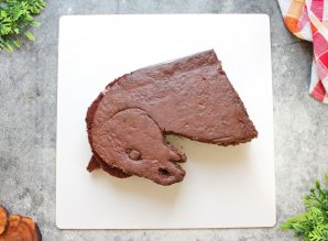 Новогодний торт "Огненная лошадь" - фото шаг 17