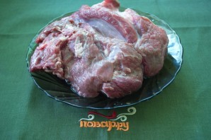 Мясо, тушеное с овощами - фото шаг 1