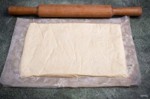 Домашнее слоеное дрожжевое тесто на молоке