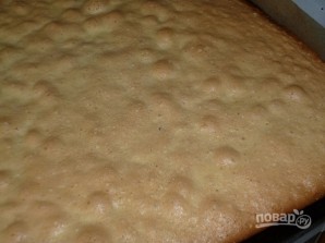 Бисквитные пирожные с кремом - фото шаг 6