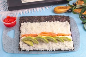 Запеченные роллы - фото шаг 5