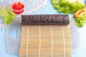 Роллы с мидиями - фото шаг 6