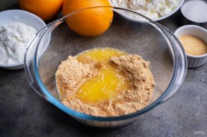 Творожный чизкейк с апельсиновым желе без выпечки - фото шаг 4