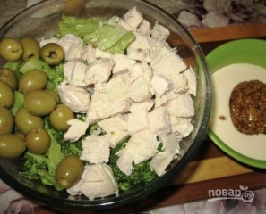 Салат с курицей и брокколи - фото шаг 2