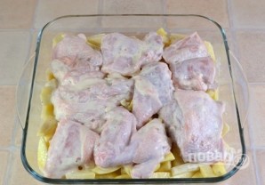 Картофель с курицей в духовке - фото шаг 5
