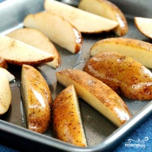 Запеченный картофель в духовке - фото шаг 5