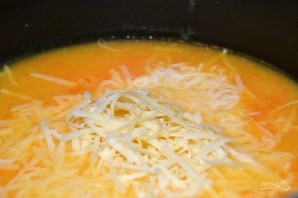 Вкусный сырный суп - фото шаг 8