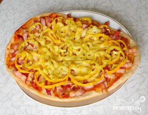 Пицца с колбасой - фото шаг 5
