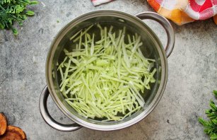 Щи рыбные - фото шаг 3