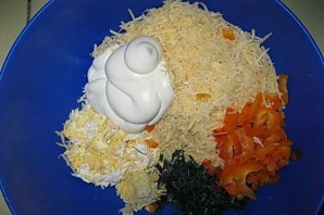 Перец с сырной начинкой и яйцом - фото шаг 6