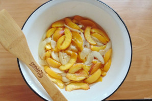 Варенье из персиков и груш - фото шаг 11