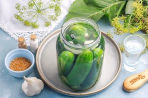 Вкусные маринованные огурцы - фото шаг 4