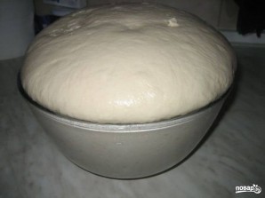 Дрожжевое тесто для пирожков на кефире - фото шаг 3