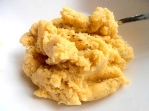 Сырные чипсы в вафельнице - фото шаг 4
