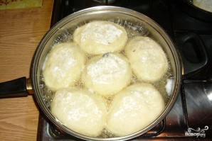 Картофельные пирожки с грибами - фото шаг 11