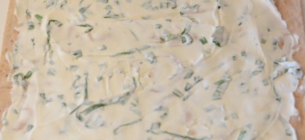 Лаваш с сыром и зеленью - фото шаг 4