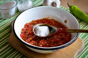 Острая приправа из помидоров и острого перца - фото шаг 4