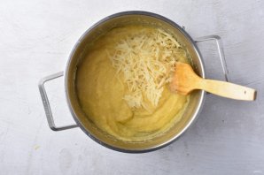 Полента с сыром и креветками - фото шаг 5