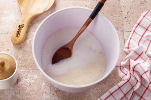 "Манник" на кефире с какао - фото шаг 2