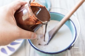 Какао из шоколадного сиропа - фото шаг 5