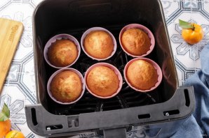 Маффины в аэрогриле - фото шаг 9