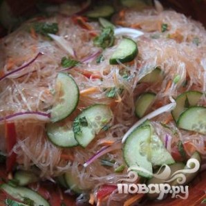 Вьетнамский салат из рисовой лапши с тофу - фото шаг 5