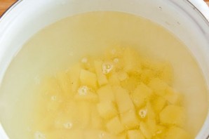 Чечевичный суп с копченостями - фото шаг 3