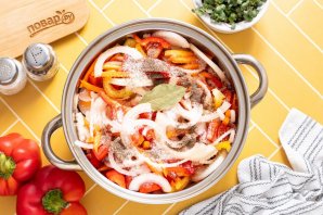 Салат из перца моркови и лука - фото шаг 4