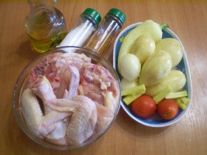 Курица с картошкой и овощами в духовке - фото шаг 1